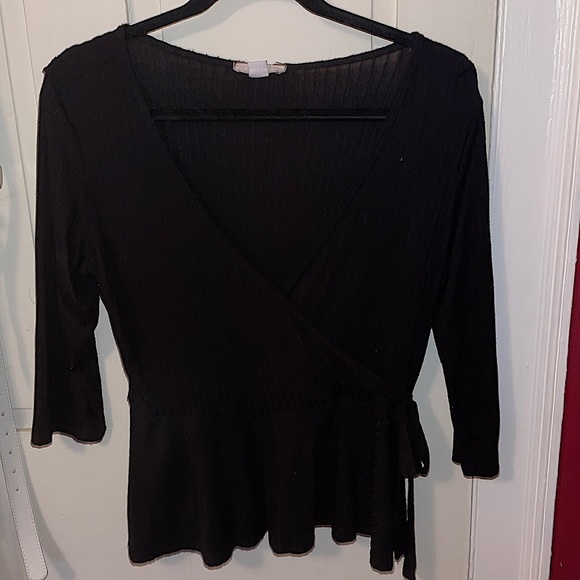 Tie front top - Picture 1 of 1
